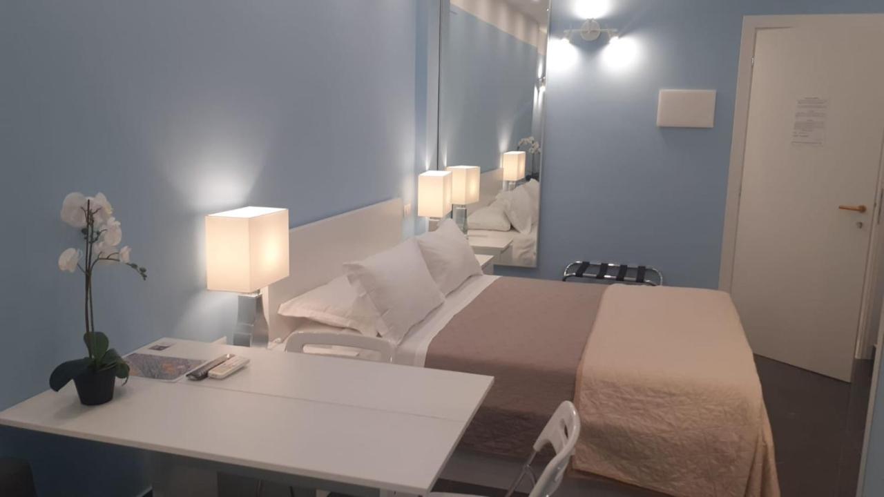 Pescara Centro Luxury Suite II Deluxe Rooms Екстериор снимка
