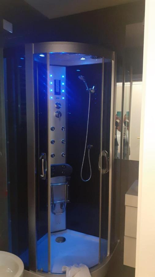Pescara Centro Luxury Suite II Deluxe Rooms Екстериор снимка