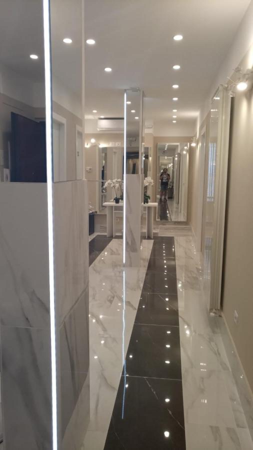 Pescara Centro Luxury Suite II Deluxe Rooms Екстериор снимка