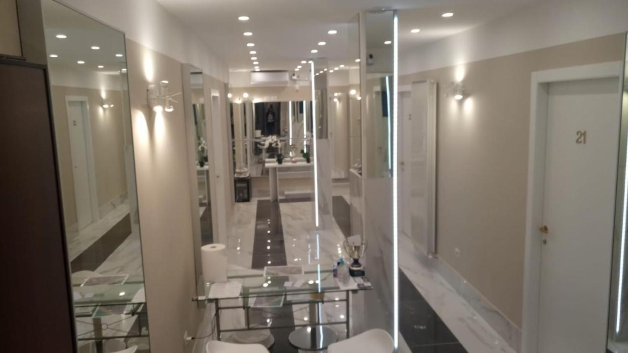 Pescara Centro Luxury Suite II Deluxe Rooms Екстериор снимка