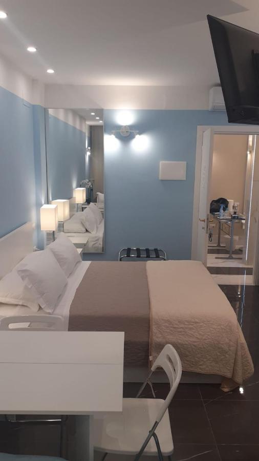 Pescara Centro Luxury Suite II Deluxe Rooms Екстериор снимка