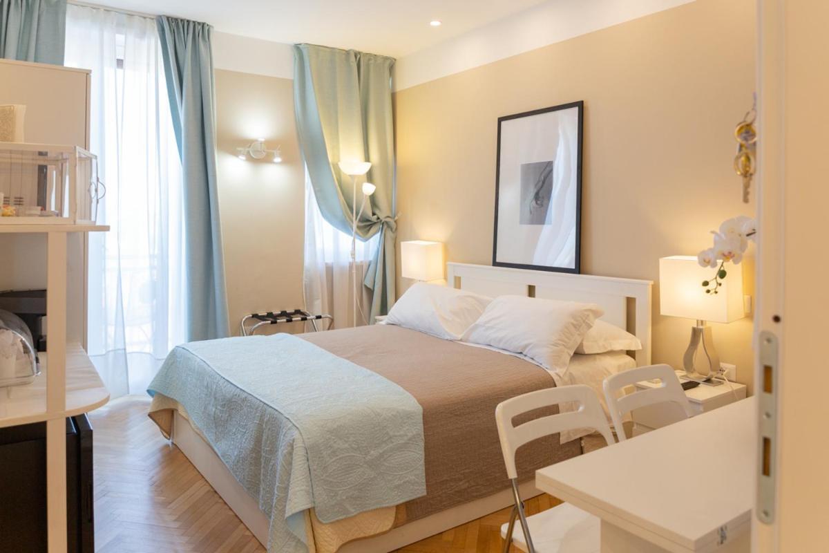 Pescara Centro Luxury Suite II Deluxe Rooms Екстериор снимка