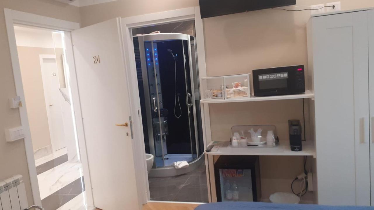 Pescara Centro Luxury Suite II Deluxe Rooms Екстериор снимка