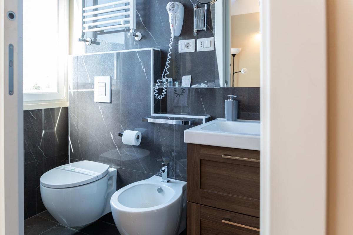 Pescara Centro Luxury Suite II Deluxe Rooms Екстериор снимка